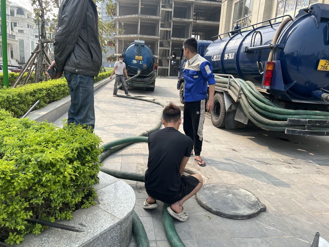 hút bể phốt tại vĩnh yên