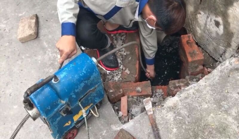 trải nghiệm dịch vụ thông tắc cống tại Ninh Bình tốt nhất