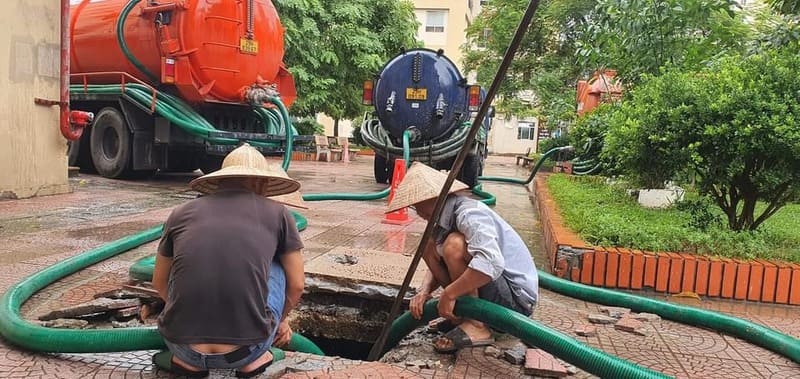 chiêu trò lừa đảo dịch vụ hút bể phốt tại Mê Linh